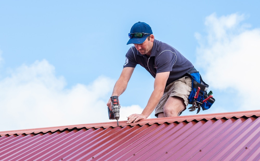 Roofing Calculator – How to Measure a Roof