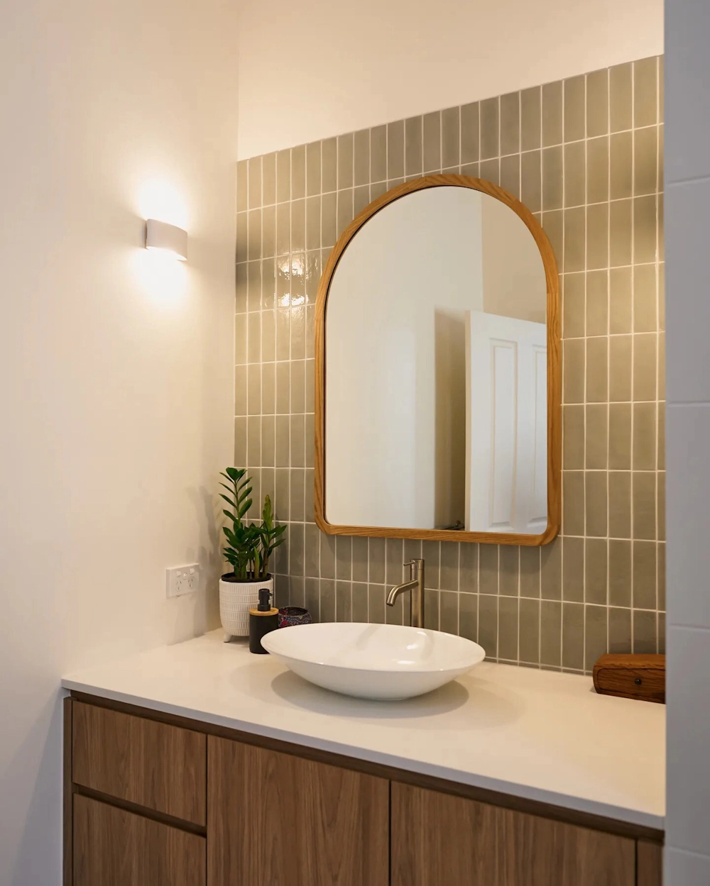 Kenhall bathroom
